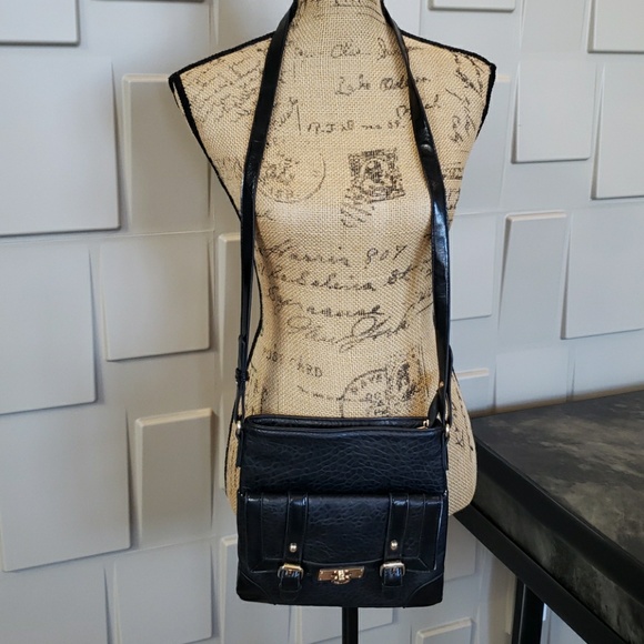 Charming Charlie purse satchel black crossbody adjustable strap zipper closure - Picture 2 of 6